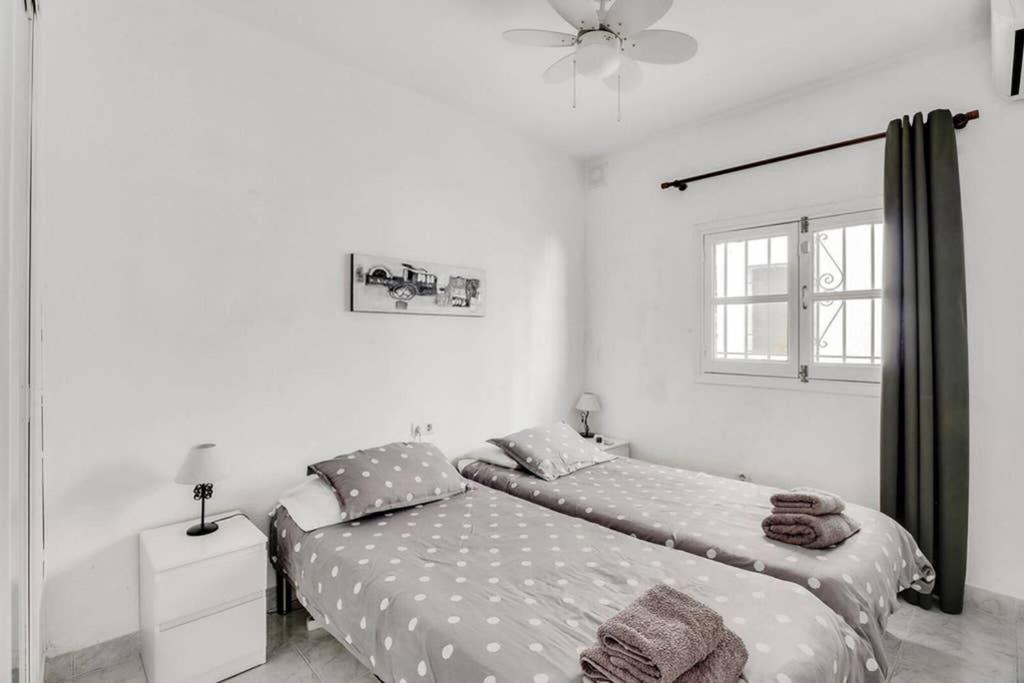 Capistrano Village, 1 Bedroom + Free Wi-Fi Nerja Εξωτερικό φωτογραφία