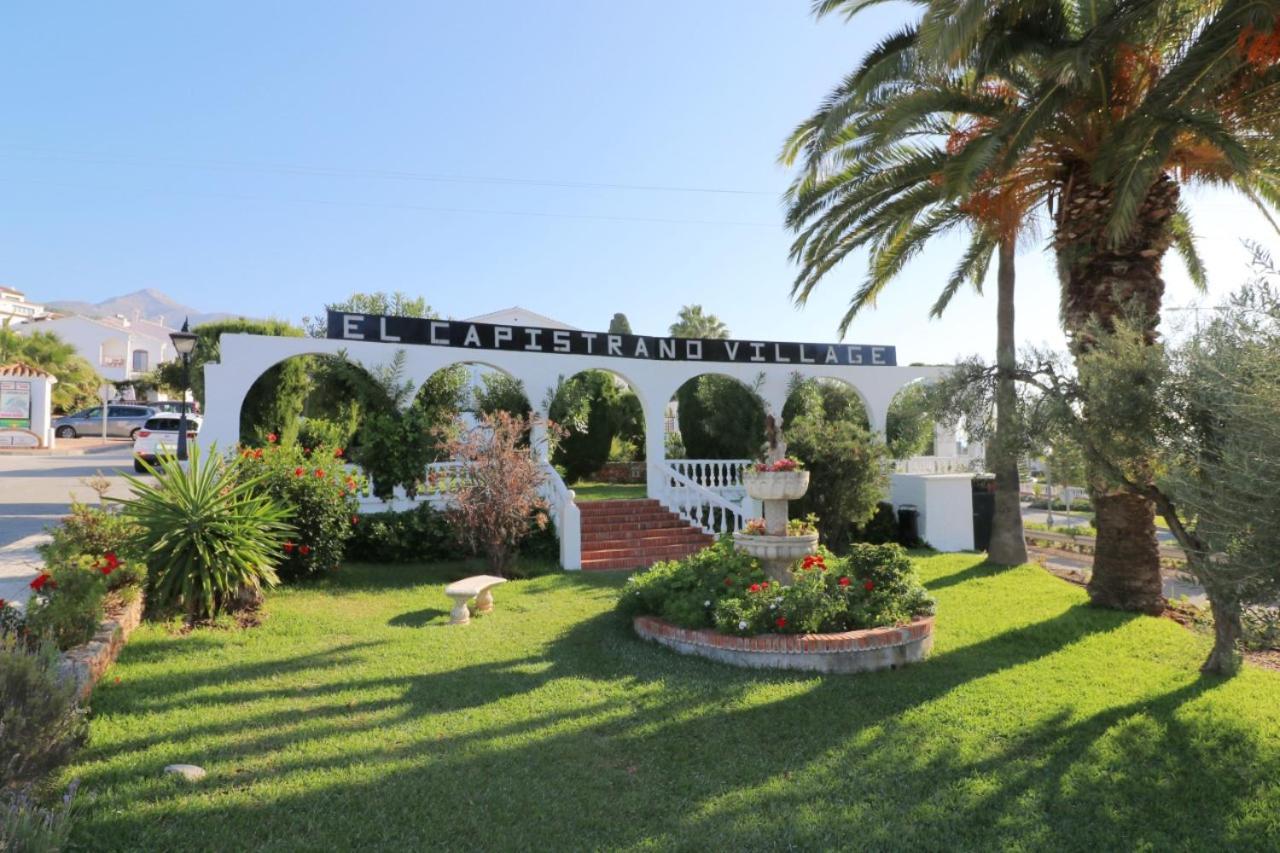Capistrano Village, 1 Bedroom + Free Wi-Fi Nerja Εξωτερικό φωτογραφία