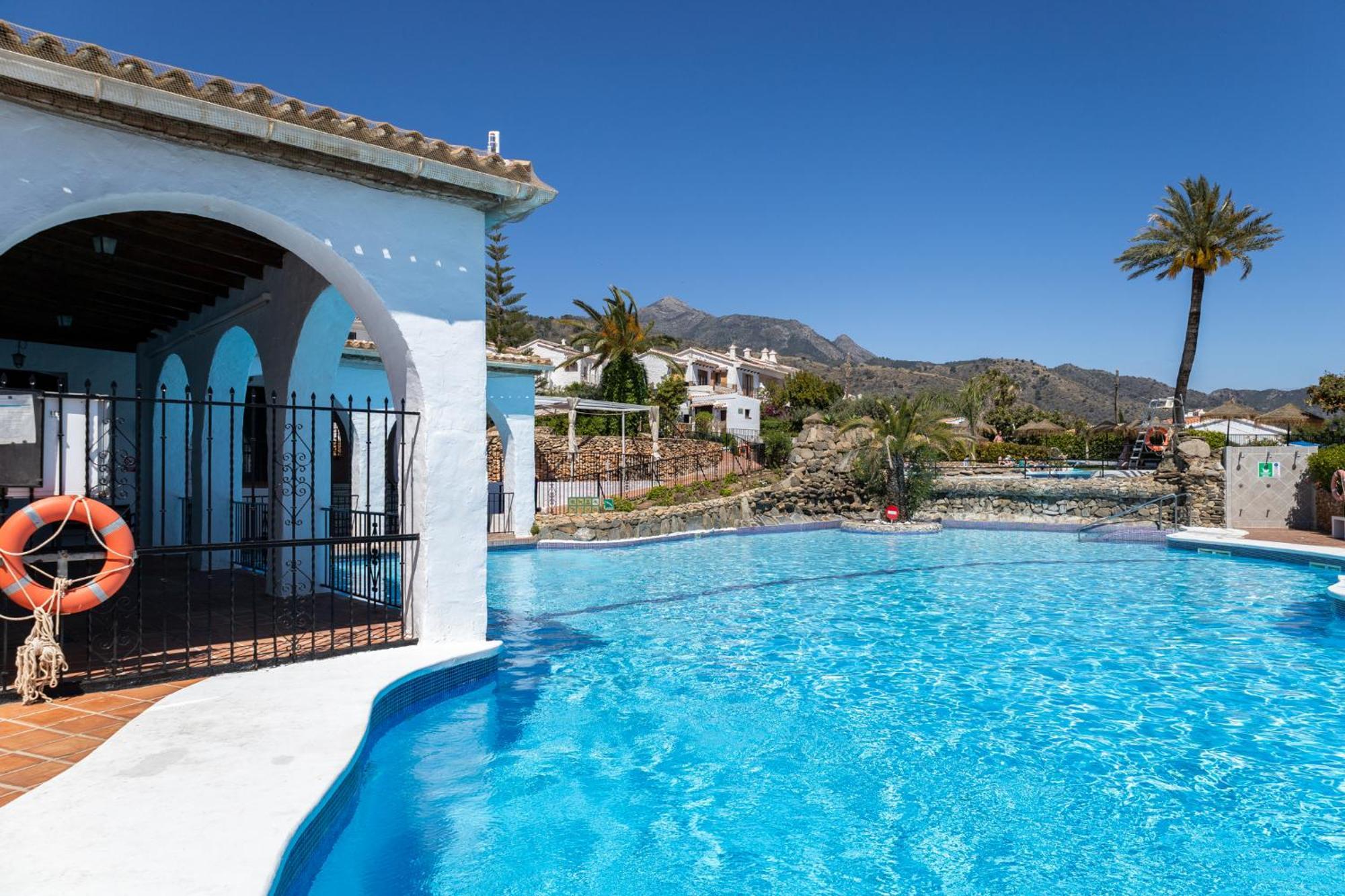Capistrano Village, 1 Bedroom + Free Wi-Fi Nerja Εξωτερικό φωτογραφία