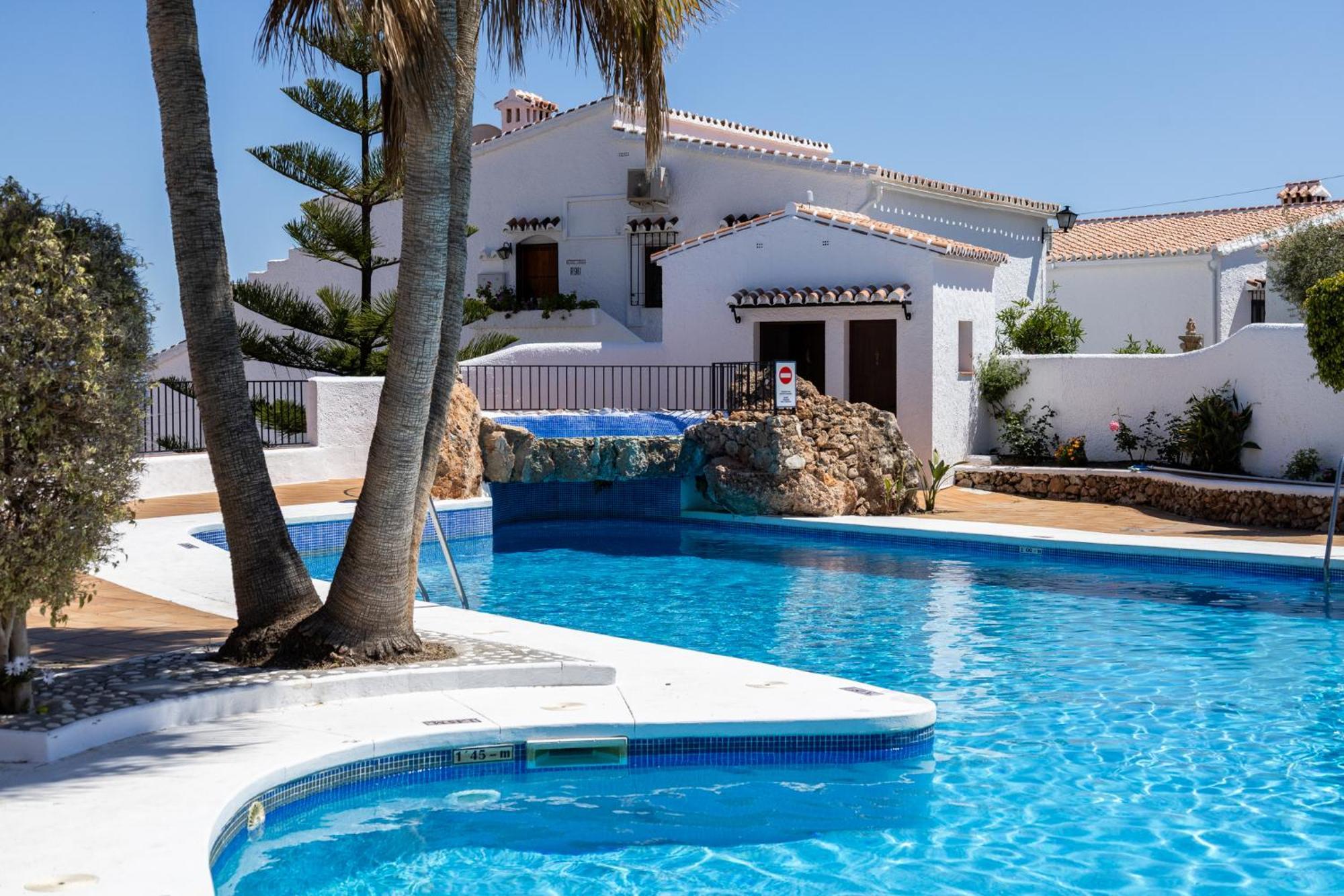 Capistrano Village, 1 Bedroom + Free Wi-Fi Nerja Εξωτερικό φωτογραφία
