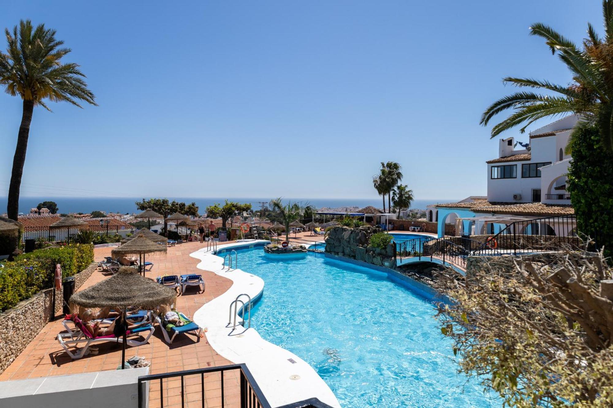 Capistrano Village, 1 Bedroom + Free Wi-Fi Nerja Εξωτερικό φωτογραφία